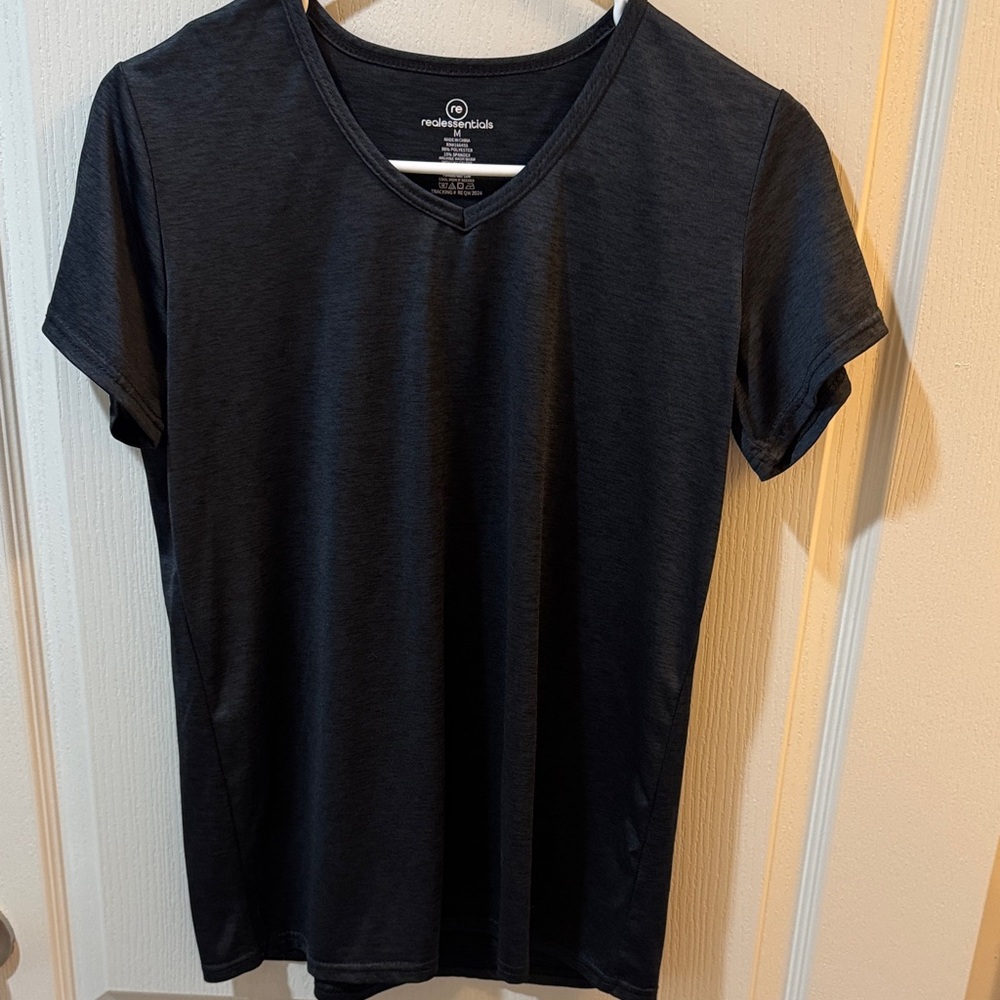 Essentials Black Short Sleeve Tee